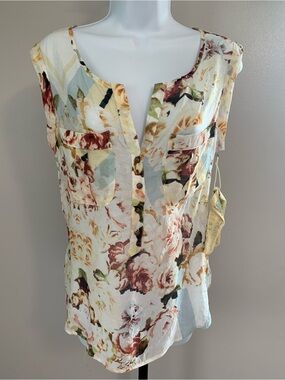 NWT Aratta Floral Split-Neck Sleeveless Blouse
